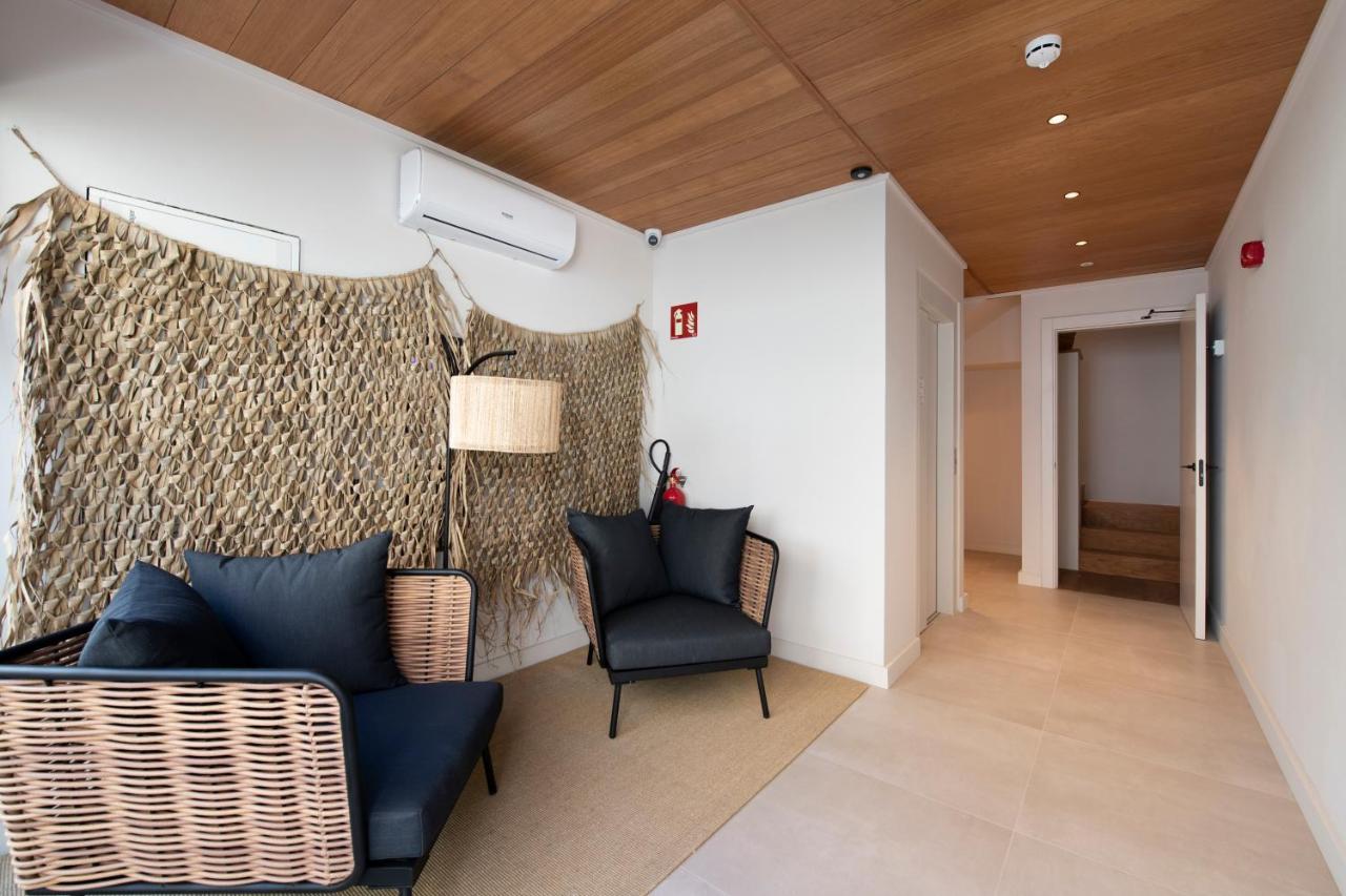 Apartamentos Balisse Castelldefels Exterior photo