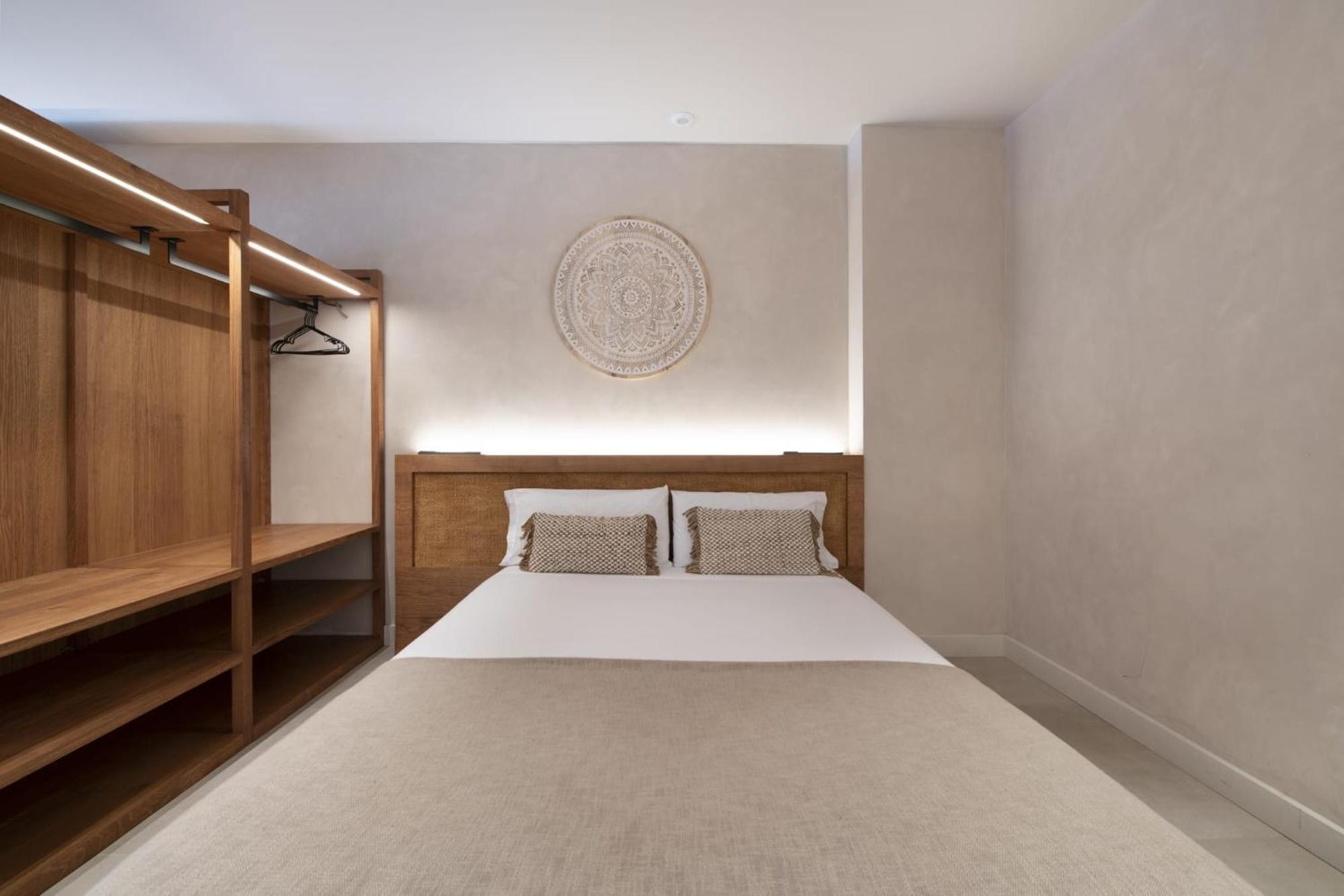 Apartamentos Balisse Castelldefels Exterior photo